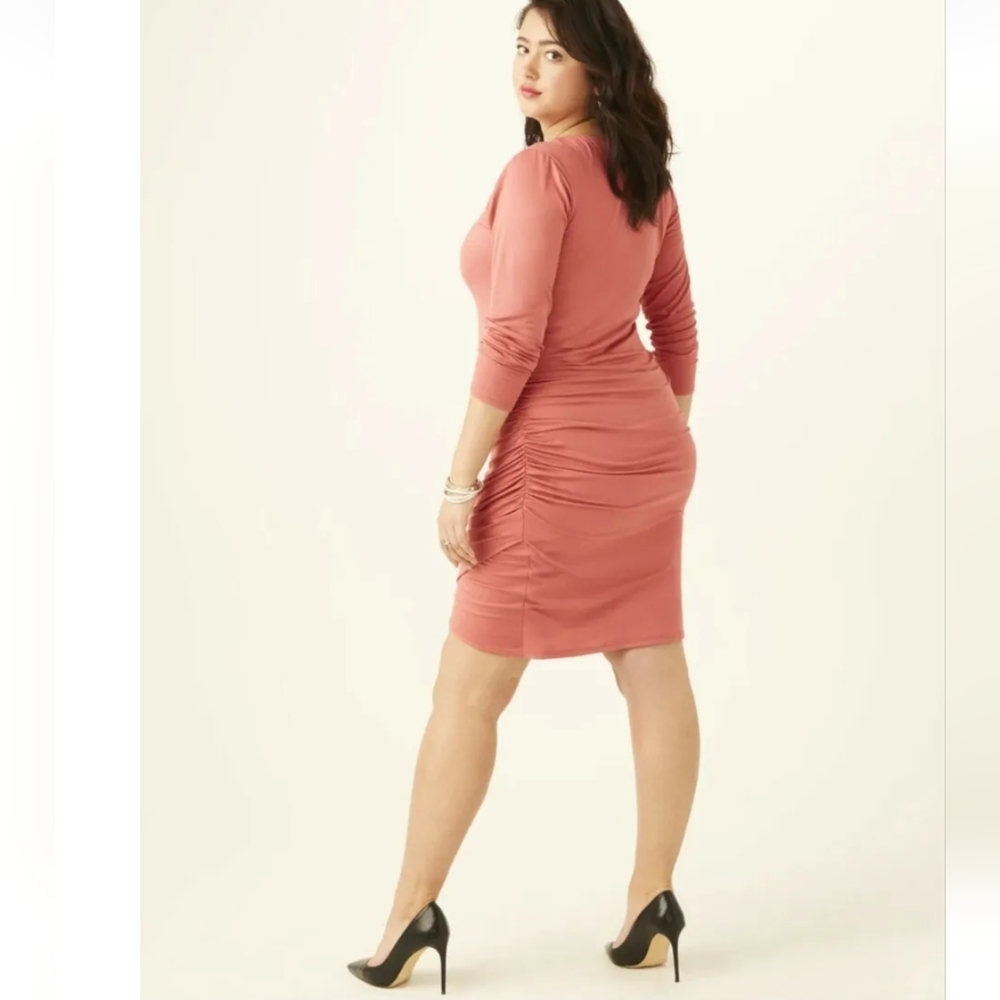 NEW NWT Dia&Co Socialite Blush Abella Long -Sleeved Ruched Dress Sz 2XL - Picture 2 of 4
